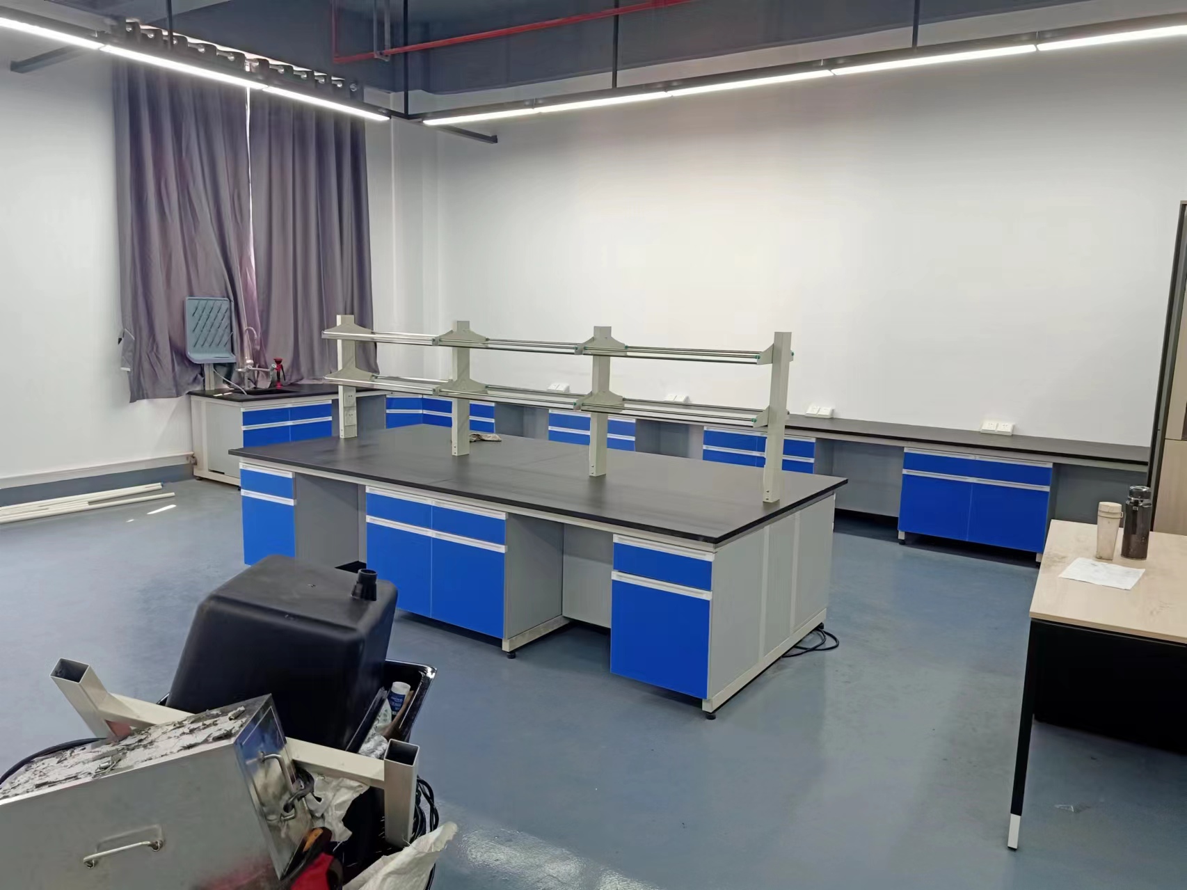 鋼木實驗臺 鋼木實驗臺深藍色