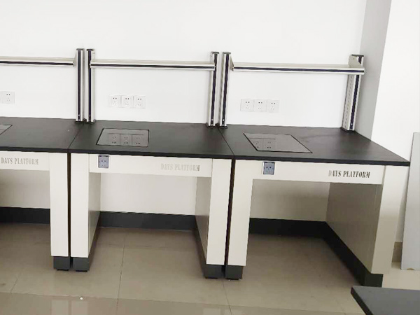 實(shí)驗(yàn)室專用天平臺(tái) 實(shí)驗(yàn)室專用天平臺(tái)